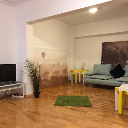Green Apartment Бухарест Экстерьер фото